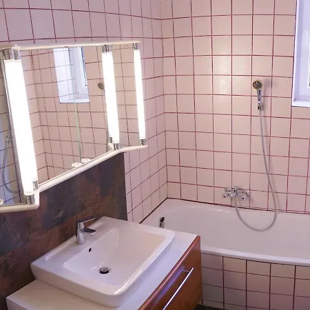 Romantik Schlossl Dr. Heiner Appartement Steindorf am Ossiacher See